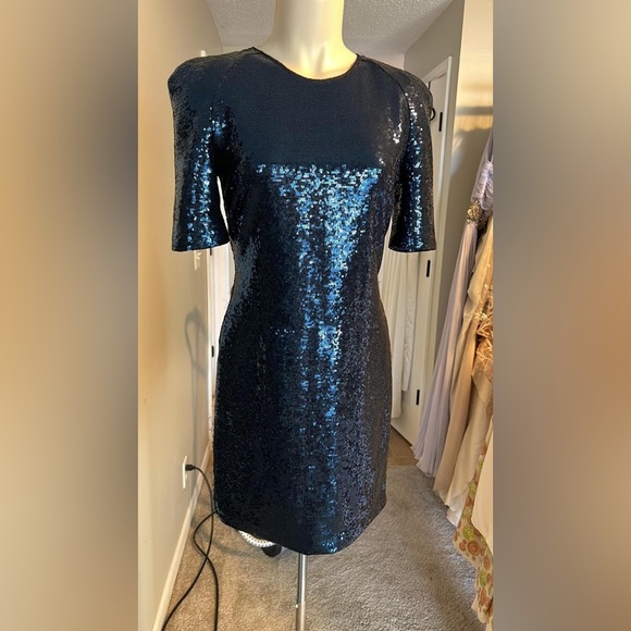 Camilla and Marc Navy Sequin Dress - Quarter Sleeve - Knee Length - Picture 10 of 10